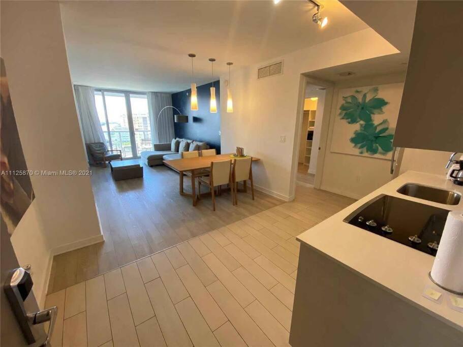 2Bd 2Ba Condo @Beachwalk Resort W/Pool Hallandale Beach Ngoại thất bức ảnh